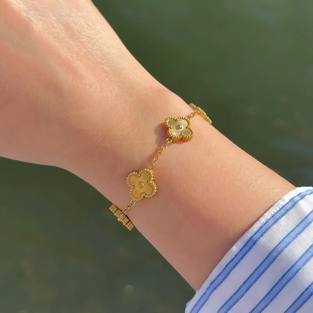 Jewelry Layering 101: How to Stack Like a Style Pro
