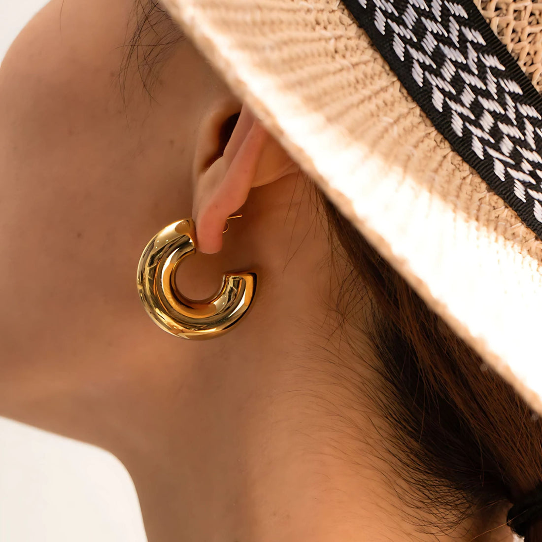 How to Style Chunky Earrings Without Overdoing It
