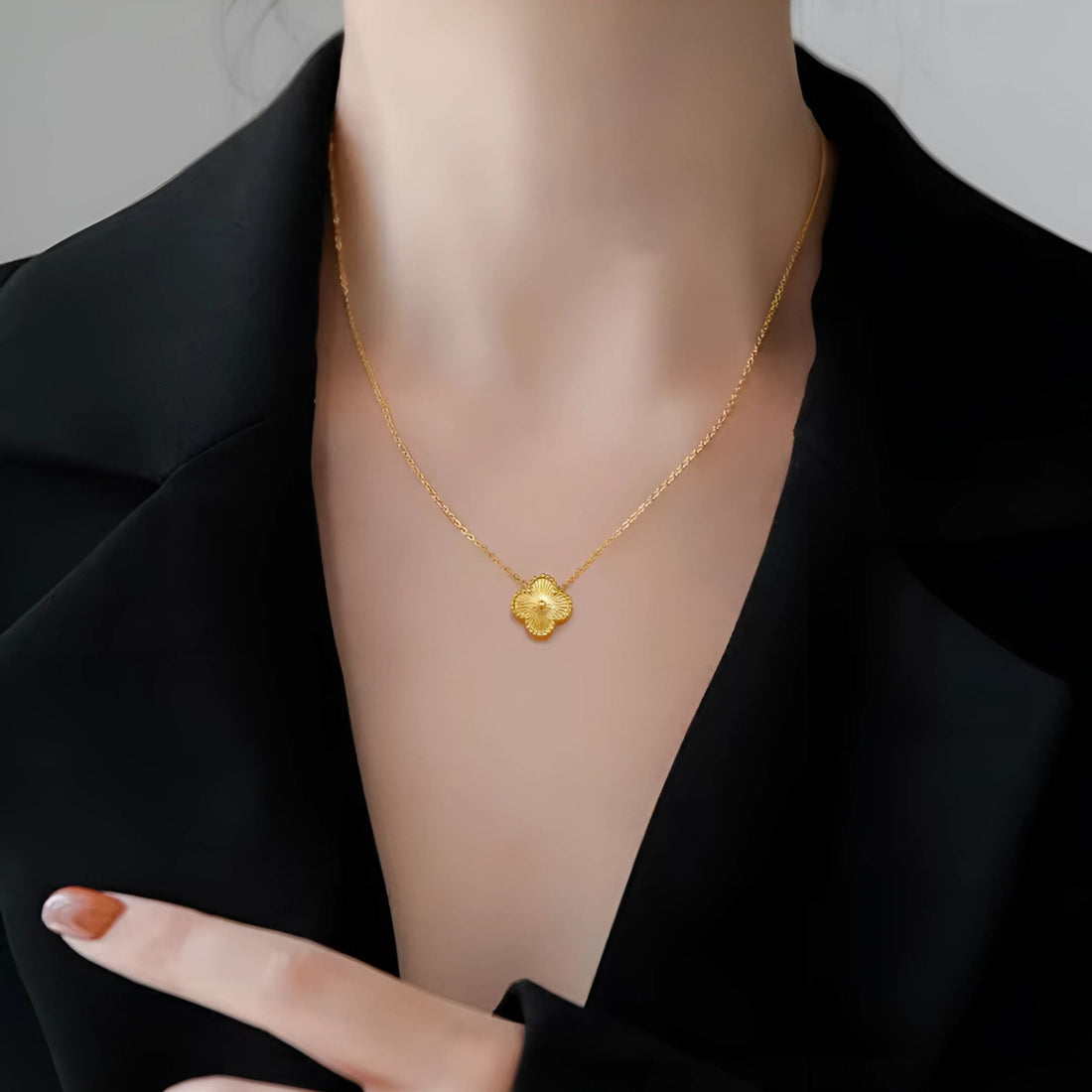 Minimalistischer Schmuck – Warum weniger oft mehr ist